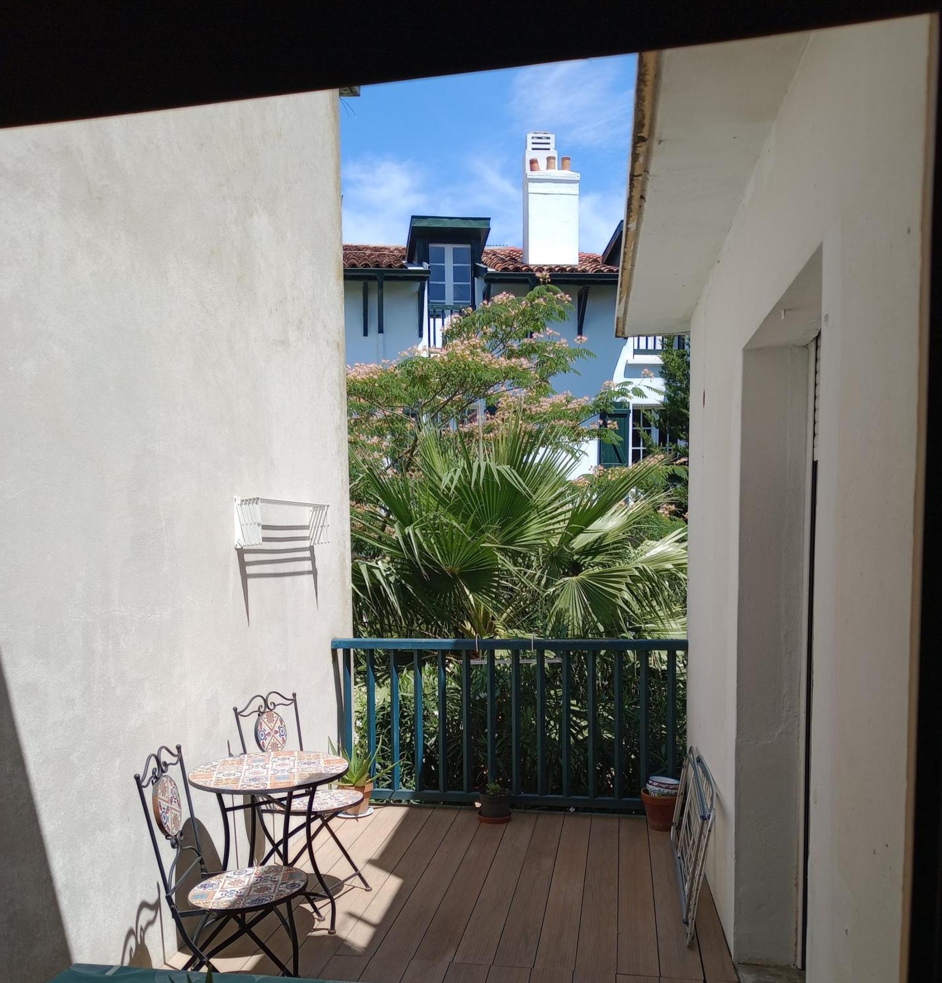 Spacieux T4 Coeur De Ville Hendaye Exterior photo